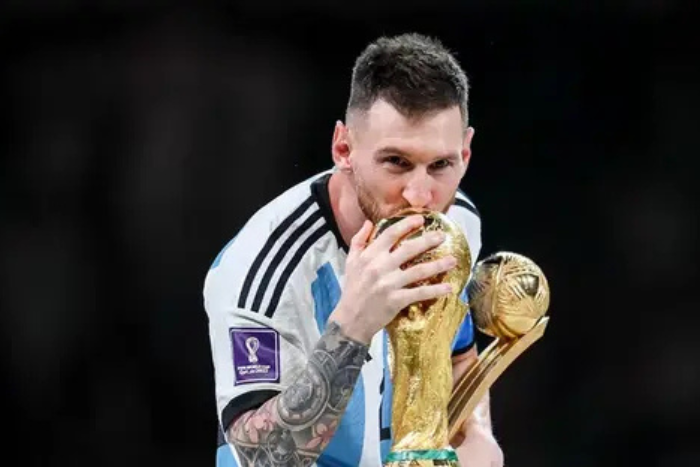 تضاعف راتب ميسي مع إنتر ميامي ليحافظ على صدارة الأعلى أجرا في الدوري الأمريكي