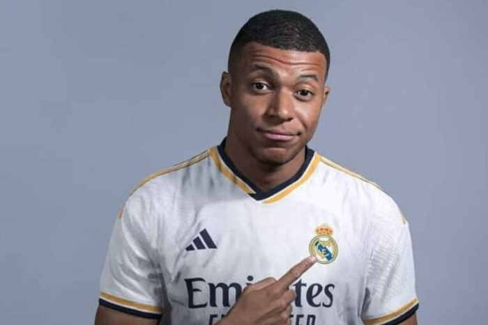 ريال مدريد يؤكد إصابة مبابي في الفخذ الأيسر