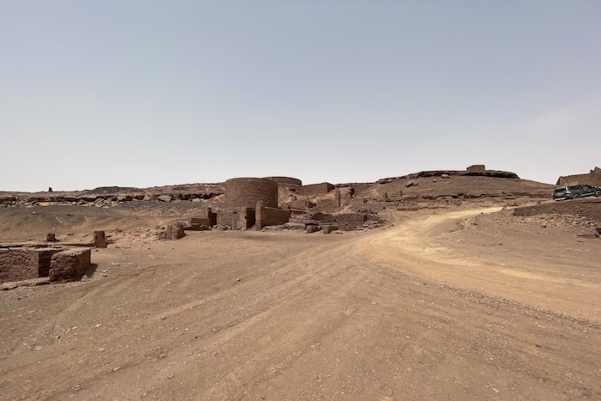 المجلة الأمريكية سميشونيان تبرز المعالم السياحية المبهرة بالمغرب