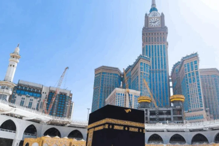  انطلاق أول فوج من الحجاج المغاربة نحو الديار المقدسة لموسم 1447 هـ