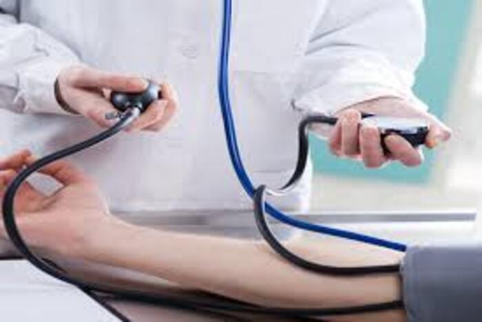 القوافل الطبية التضامنية تقدم خدماتها لأكثر من 32 ألف مستفيد جهةفاس-مكناس