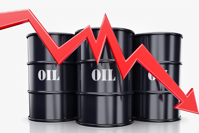 أسعار النفط تتراجع بأكثر من 2% بعد إعلان ترامب تعليق هجوم على إيران